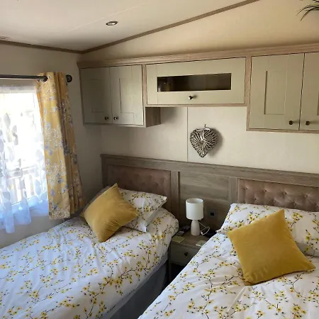 Luxury Lake District Holiday Lodge-Sleeps 4 Cockermouth Exterior photo