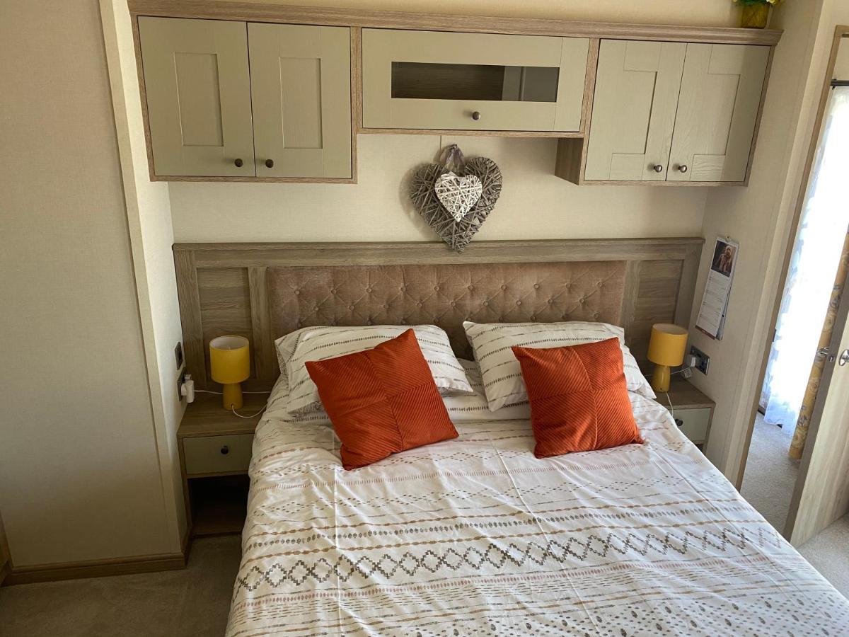 Luxury District Lodge-sleeps 4 Apartment Cockermouth