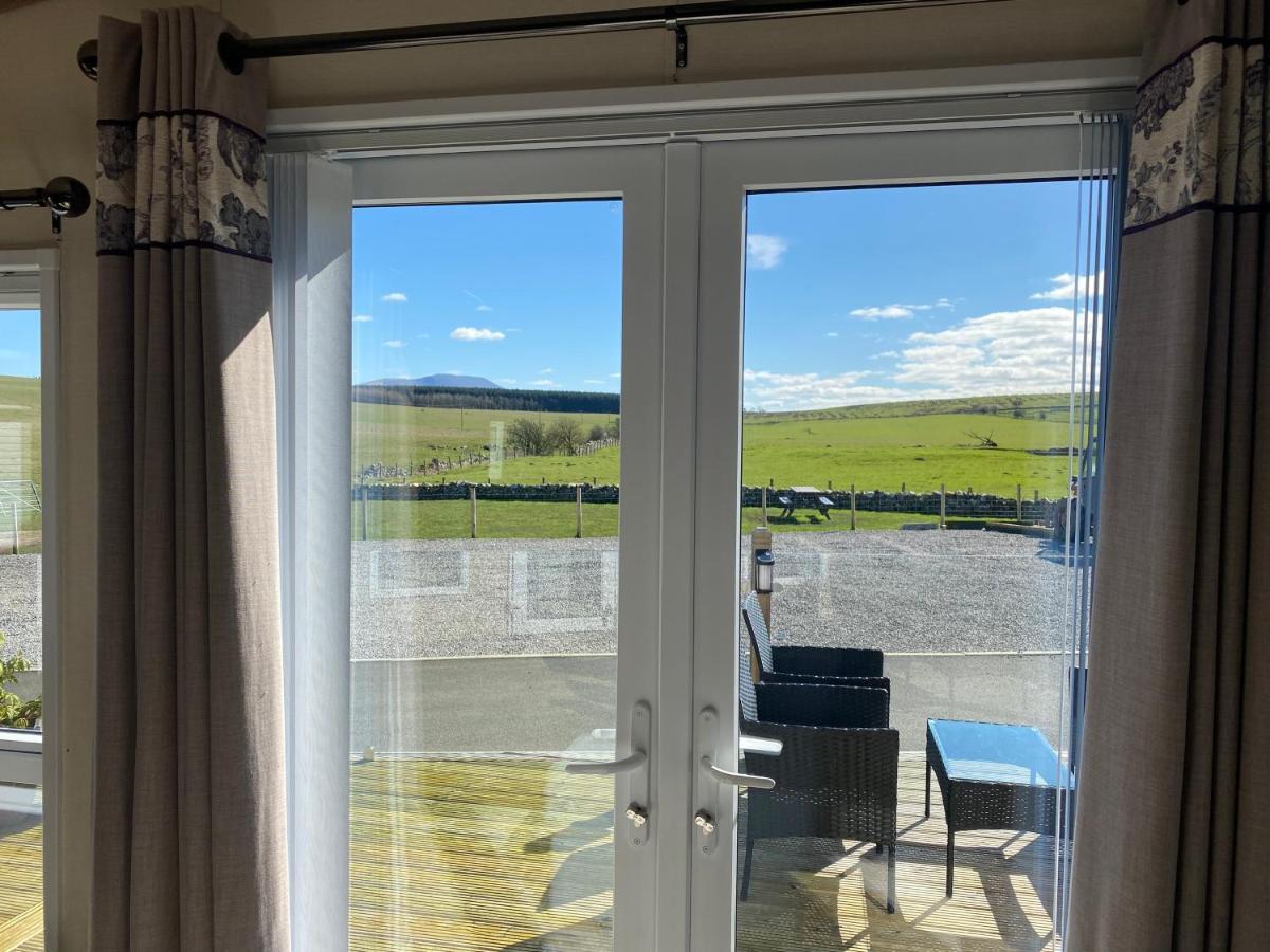 Luxury District Lodge-sleeps 4 *