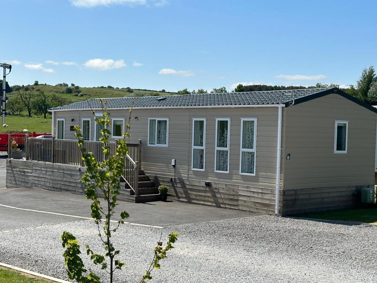 Luxury District Lodge-sleeps 4